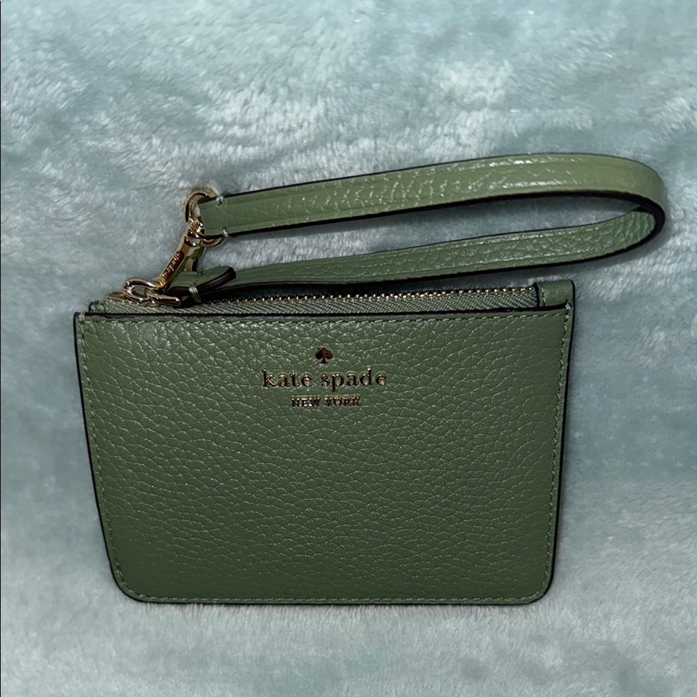 Kate Spade NWT Green Wristlet